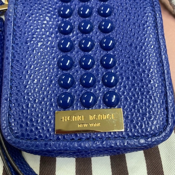 Henri Bendel wristlet with dust bag - LNC - Picture 4 of 7
